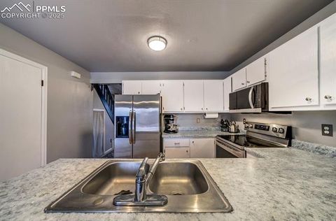 Tiny photo for 2012 Erin Loop, Colorado Springs, CO 80918 (MLS # 8034398)