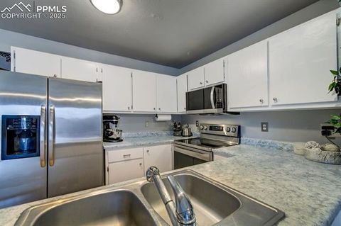 Tiny photo for 2012 Erin Loop, Colorado Springs, CO 80918 (MLS # 8034398)