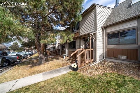 Tiny photo for 2012 Erin Loop, Colorado Springs, CO 80918 (MLS # 8034398)