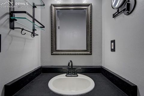 Tiny photo for 2012 Erin Loop, Colorado Springs, CO 80918 (MLS # 8034398)