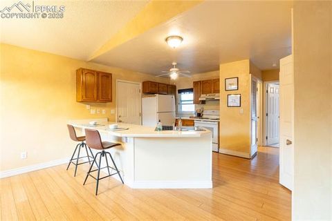 Tiny photo for 961 Columbine Avenue, Colorado Springs, CO 80904 (MLS # 2668150)