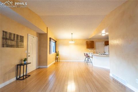 Tiny photo for 961 Columbine Avenue, Colorado Springs, CO 80904 (MLS # 2668150)