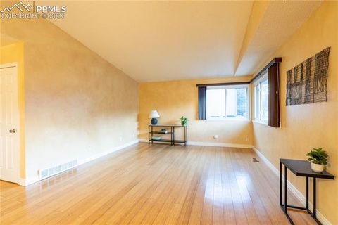 Tiny photo for 961 Columbine Avenue, Colorado Springs, CO 80904 (MLS # 2668150)