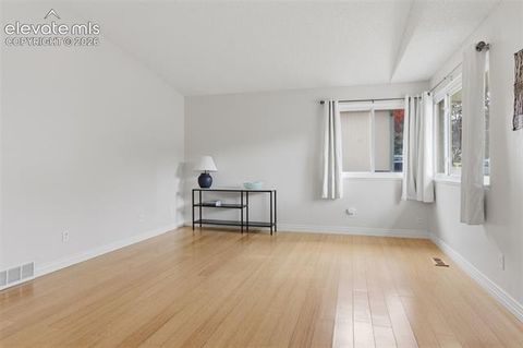 Tiny photo for 961 Columbine Avenue, Colorado Springs, CO 80904 (MLS # 2668150)