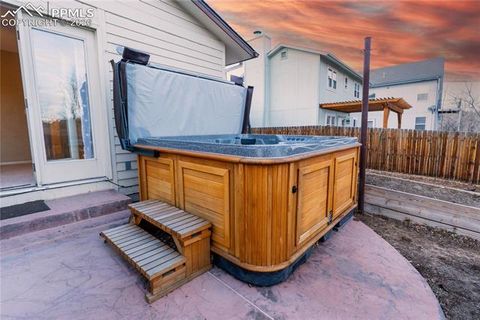 Tiny photo for 961 Columbine Avenue, Colorado Springs, CO 80904 (MLS # 2668150)