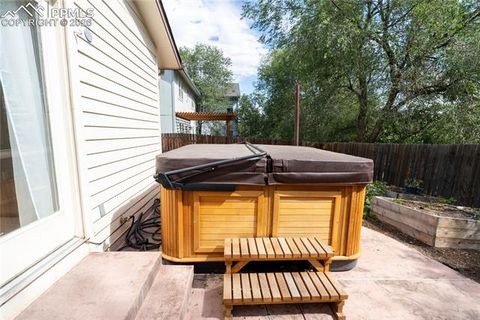Tiny photo for 961 Columbine Avenue, Colorado Springs, CO 80904 (MLS # 2668150)