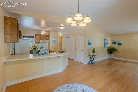 Tiny photo for 961 Columbine Avenue, Colorado Springs, CO 80904 (MLS # 2668150)