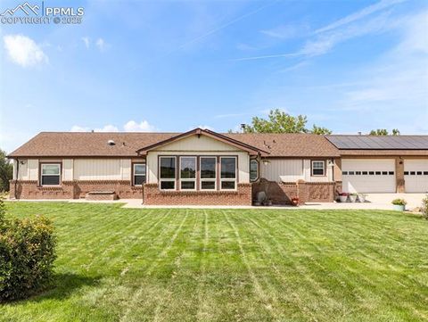 Photo of 745 38th Lane, Pueblo, CO 81006 (MLS # 3053023) Photo of 745 38th Lane, Pueblo, CO 81006 (MLS # 3053023)