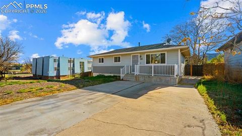 Photo of 946 Hutchinson Drive, Colorado Springs, CO 80910 (MLS # 3685077)