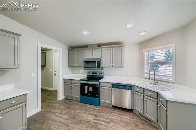 7775 Grizzly Bear Point
