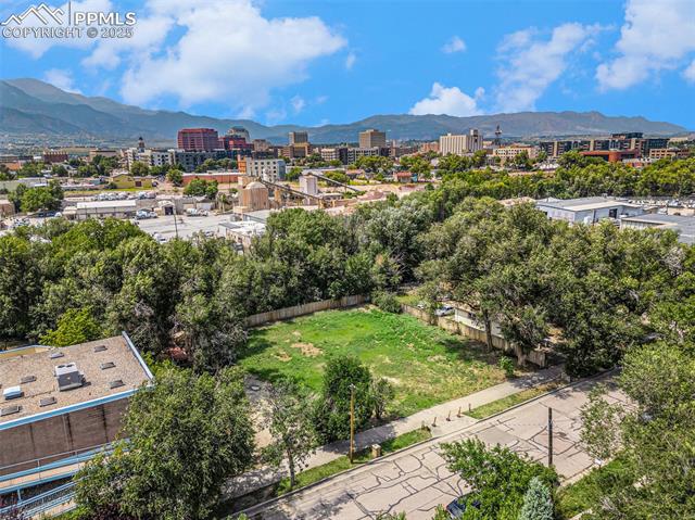 308 S El Paso Street