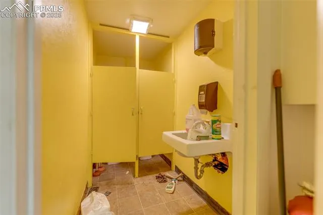 Florence, Colorado 81226, United States, ,Commercial,Active,227699