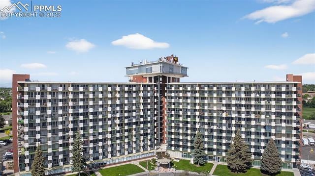 411 Lakewood Circle B331