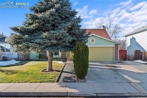 Photo of 3450 Post Oak Drive, Colorado Springs, CO 80916 (MLS # 6141422)