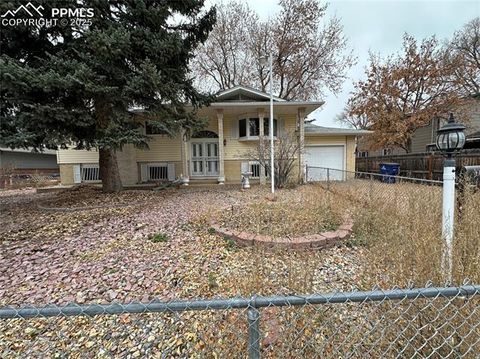 Photo of 132 Kilgore Street, Colorado Springs, CO 80911 (MLS # 4452076)