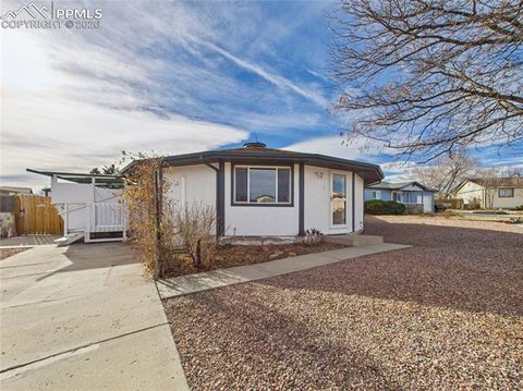 Tiny photo for 4 Bridgeport Circle, Pueblo, CO 81003 (MLS # 7844960)