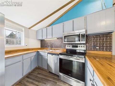 Tiny photo for 4 Bridgeport Circle, Pueblo, CO 81003 (MLS # 7844960)