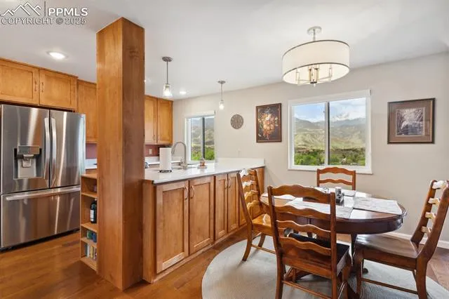 Colorado Springs, Colorado 80904, United States, 3 Bedrooms Bedrooms, ,2 BathroomsBathrooms,Residential,Pending,137296