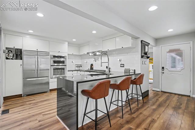 280 Cobblestone Drive