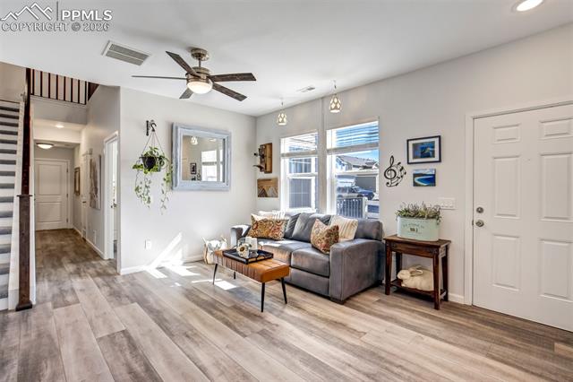 16406 Hay Barn Heights