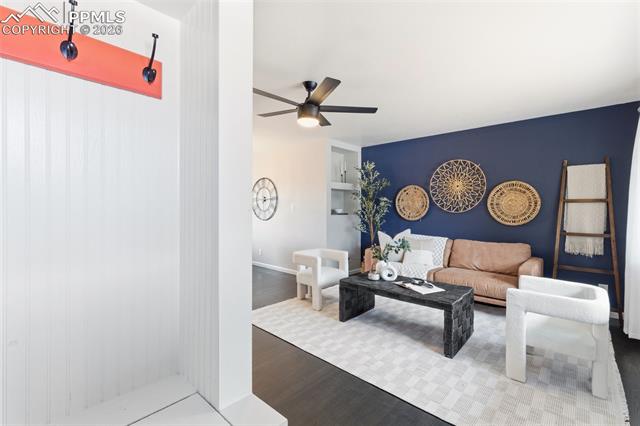 2939 N Institute Street