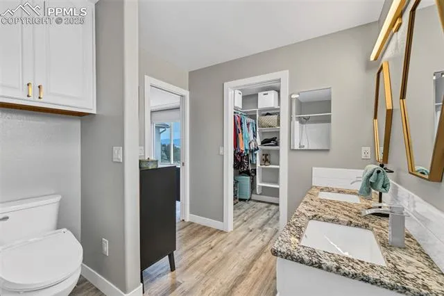 Canon City, Colorado 81212, United States, 5 Bedrooms Bedrooms, ,3 BathroomsBathrooms,Residential,Active,184600