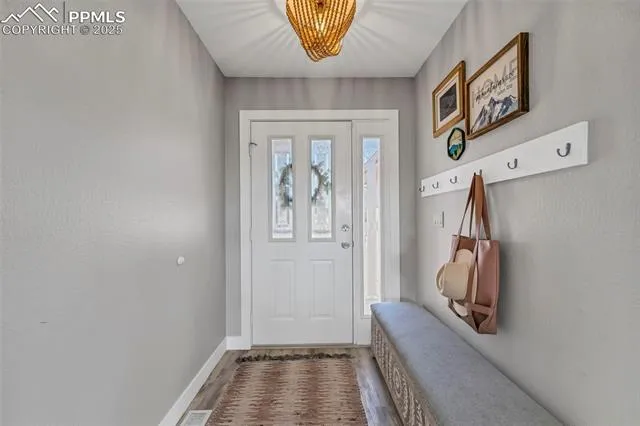 Canon City, Colorado 81212, United States, 5 Bedrooms Bedrooms, ,3 BathroomsBathrooms,Residential,Active,184600