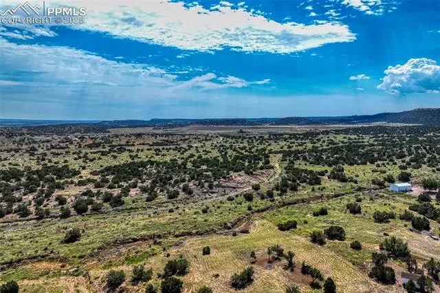 Canon City, Colorado 81212, United States, 5 Bedrooms Bedrooms, ,3 BathroomsBathrooms,Residential,Active,184600