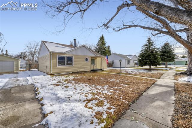 2307 N El Paso Street