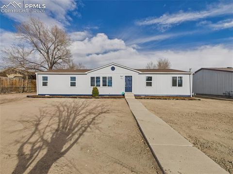 Photo of 2031 W 11th Street, Pueblo, CO 81003 (MLS # 9589953)