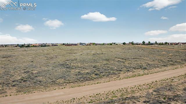 816 E Cholla Drive
