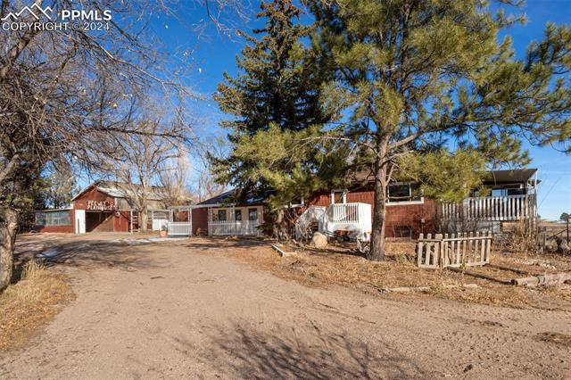 7615 Maverick Road