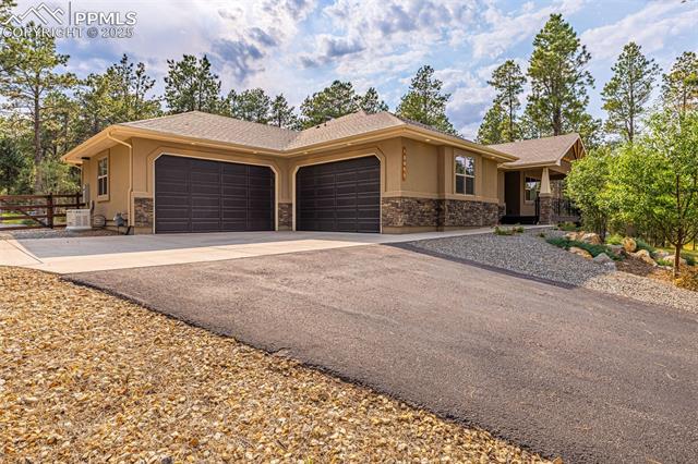 15968 Huckleberry Heights