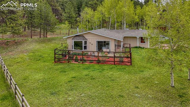 1451 Blackfoot Trail