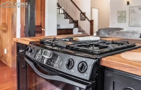 Tiny photo for 13 Oak Place, Manitou Springs, CO 80829 (MLS # 6331561)