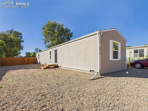 Photo of 2412 Kara Court, Pueblo, CO 81004 (MLS # 5651387)