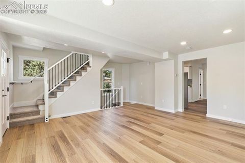 Tiny photo for 228 E Jefferson Street, Colorado Springs, CO 80907 (MLS # 3238877)