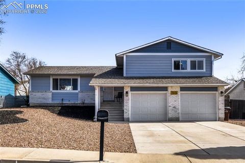 7215 Woodstock Street Colorado Springs CO 80911