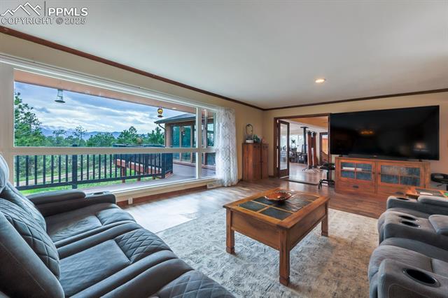 2760 Evergreen Road