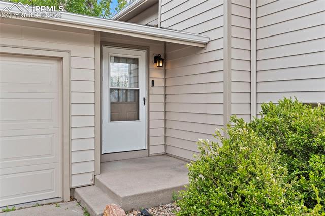 7515 Vineland Trail