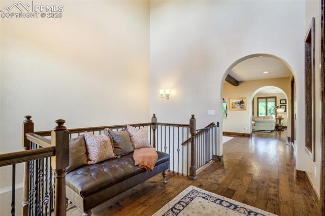 1915 Cantwell Grove
