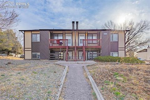 1110 Chiricahua Loop Colorado Springs CO 80915