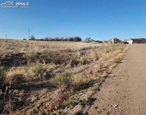 Photo of 366 E Greenway Drive, Pueblo, CO 81007 (MLS # 1726741)