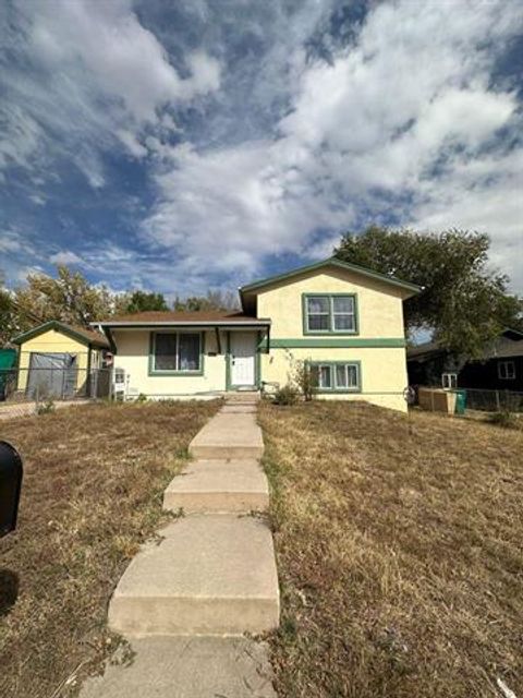Photo of 2209 Whitewood Drive, Colorado Springs, CO 80910 (MLS # R12704713) Photo of 2209 Whitewood Drive, Colorado Springs, CO 80910 (MLS # R12704713)