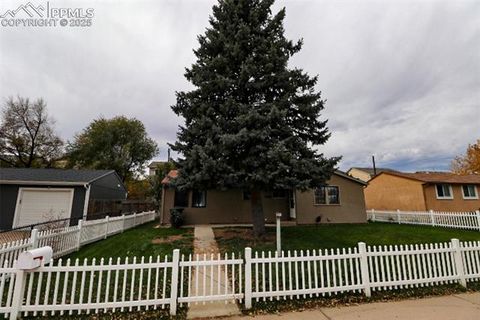 Photo of 1206 Hartford Street, Colorado Springs, CO 80906 (MLS # 6939301)