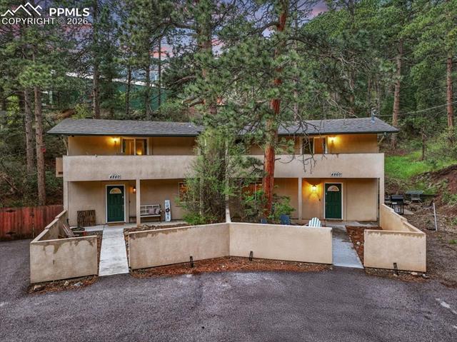 4840-4860 Pikes Peak Highway