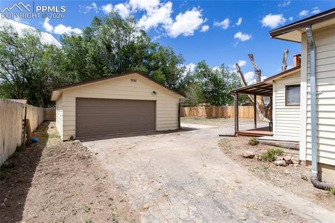 Tiny photo for 237 Del Rey Avenue, Canon City, CO 81212 (MLS # 3901146)