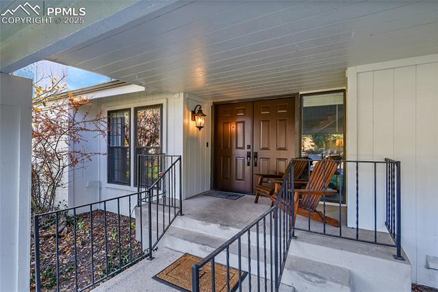 3425 Clubview Terrace