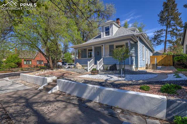 1302 E Platte Avenue