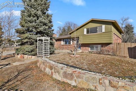 1014 Sable Boulevard Aurora CO 80011